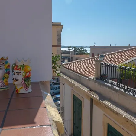 Apartment Made In Ortigia *